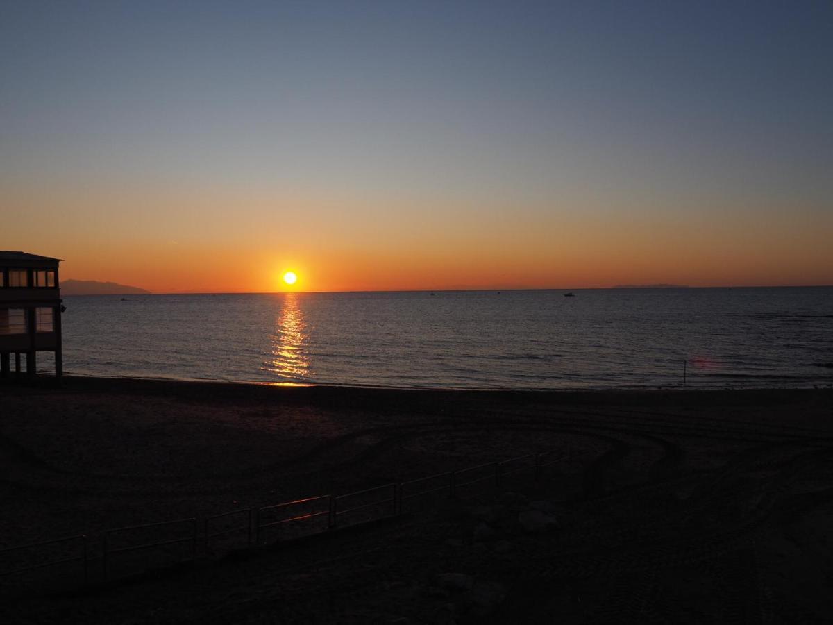 Casa Velia 78Mq A 30 Metri Dal Mare Di San Vincenzo Apartment ภายนอก รูปภาพ