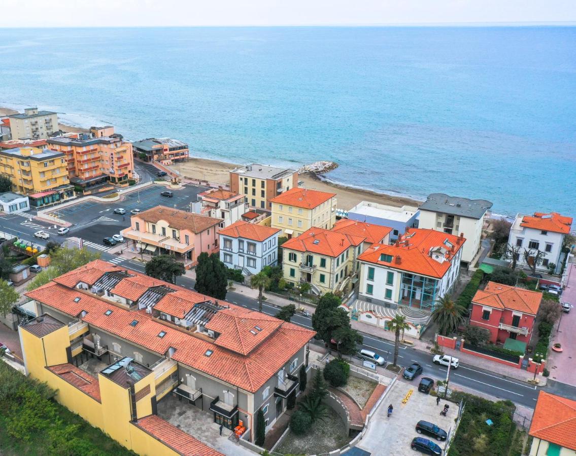 Casa Velia 78Mq A 30 Metri Dal Mare Di San Vincenzo Apartment ภายนอก รูปภาพ